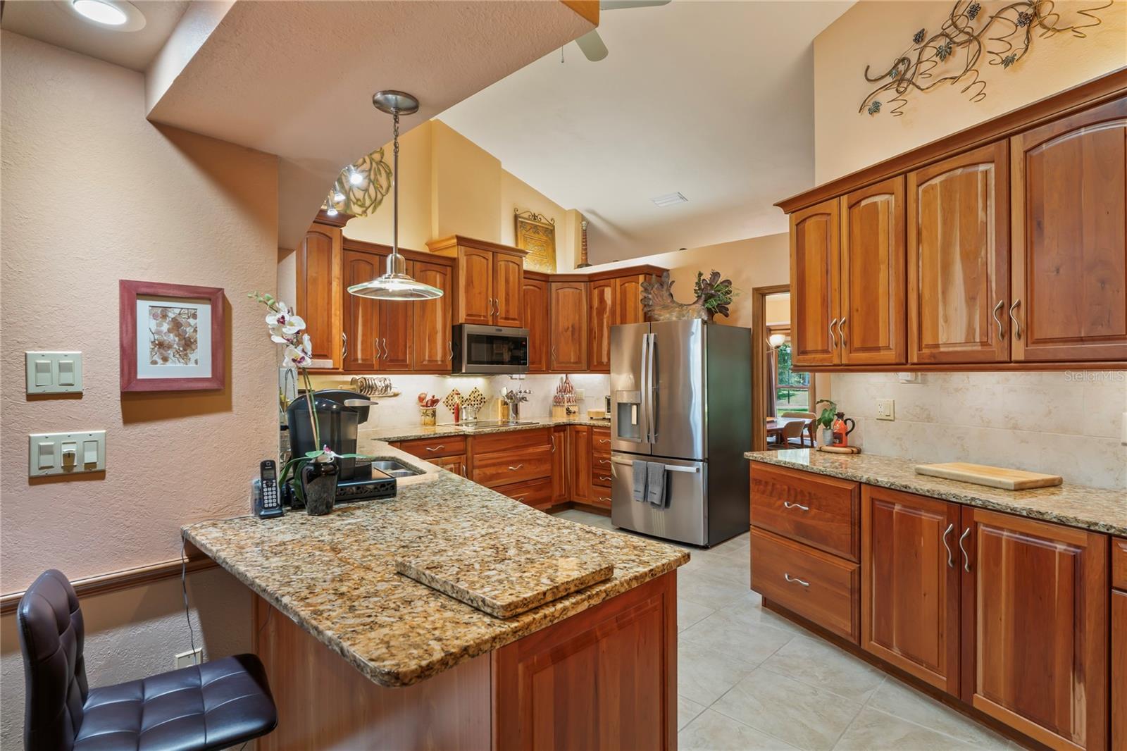 Image 16 of 99 For 7353 Dogwood Crescent