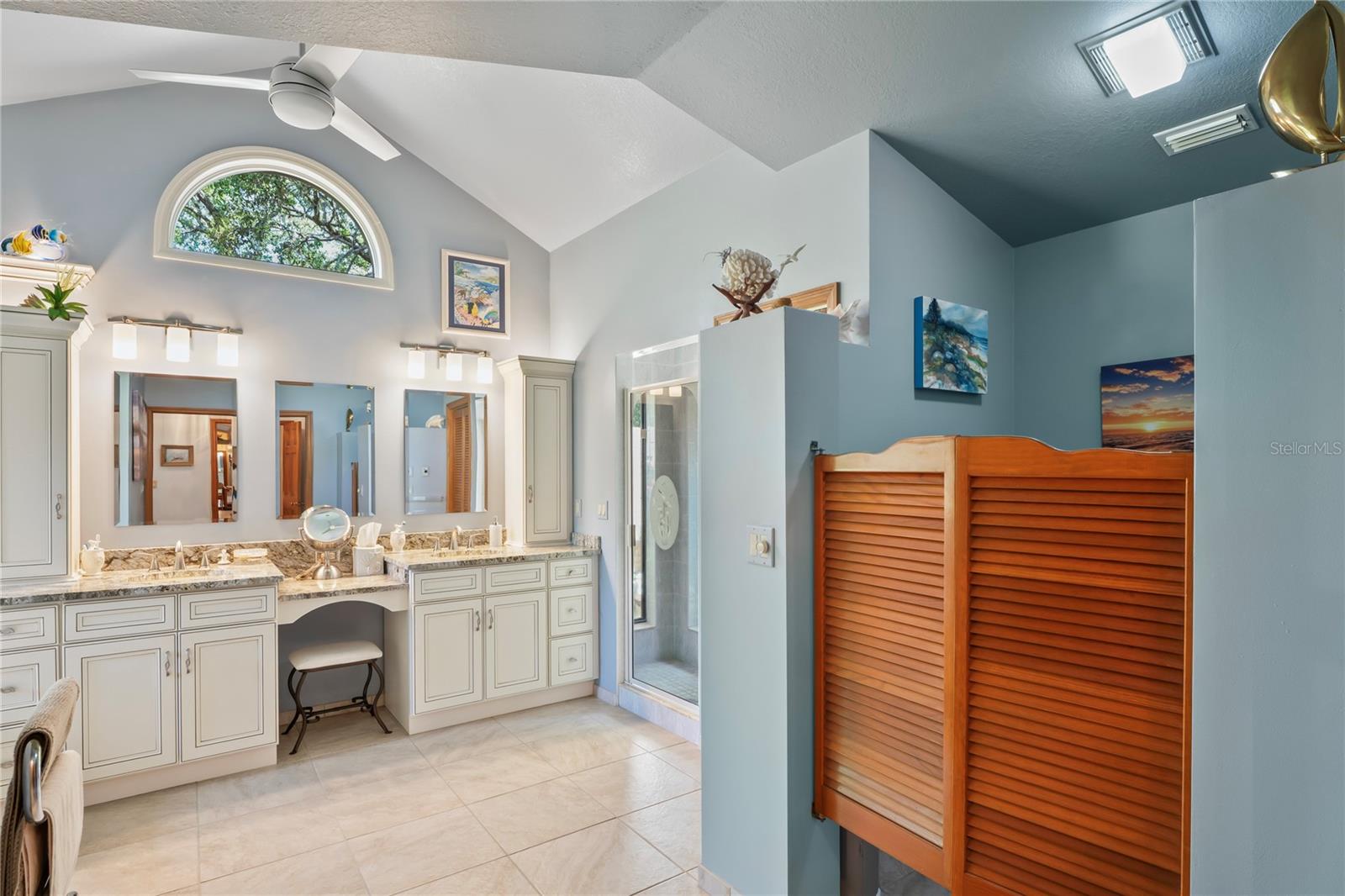 Image 39 of 99 For 7353 Dogwood Crescent