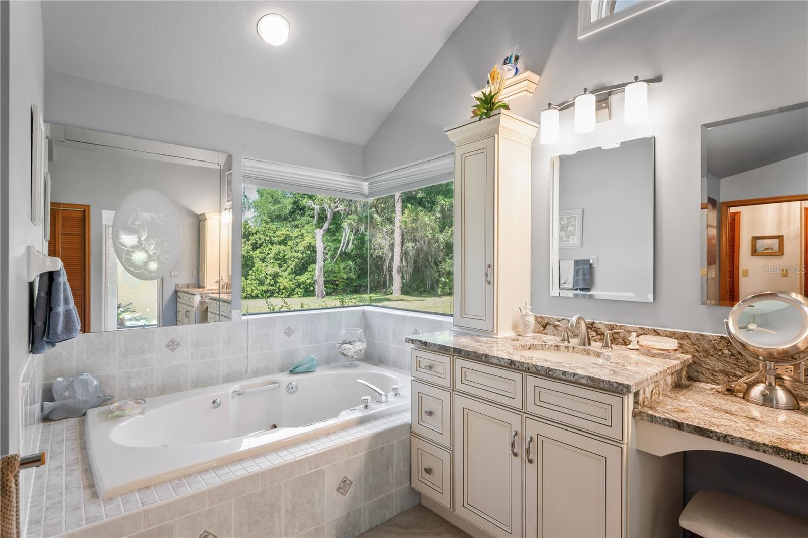 Image 43 of 99 For 7353 Dogwood Crescent