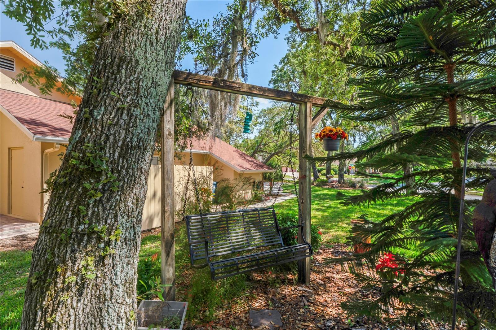 Image 84 of 99 For 7353 Dogwood Crescent