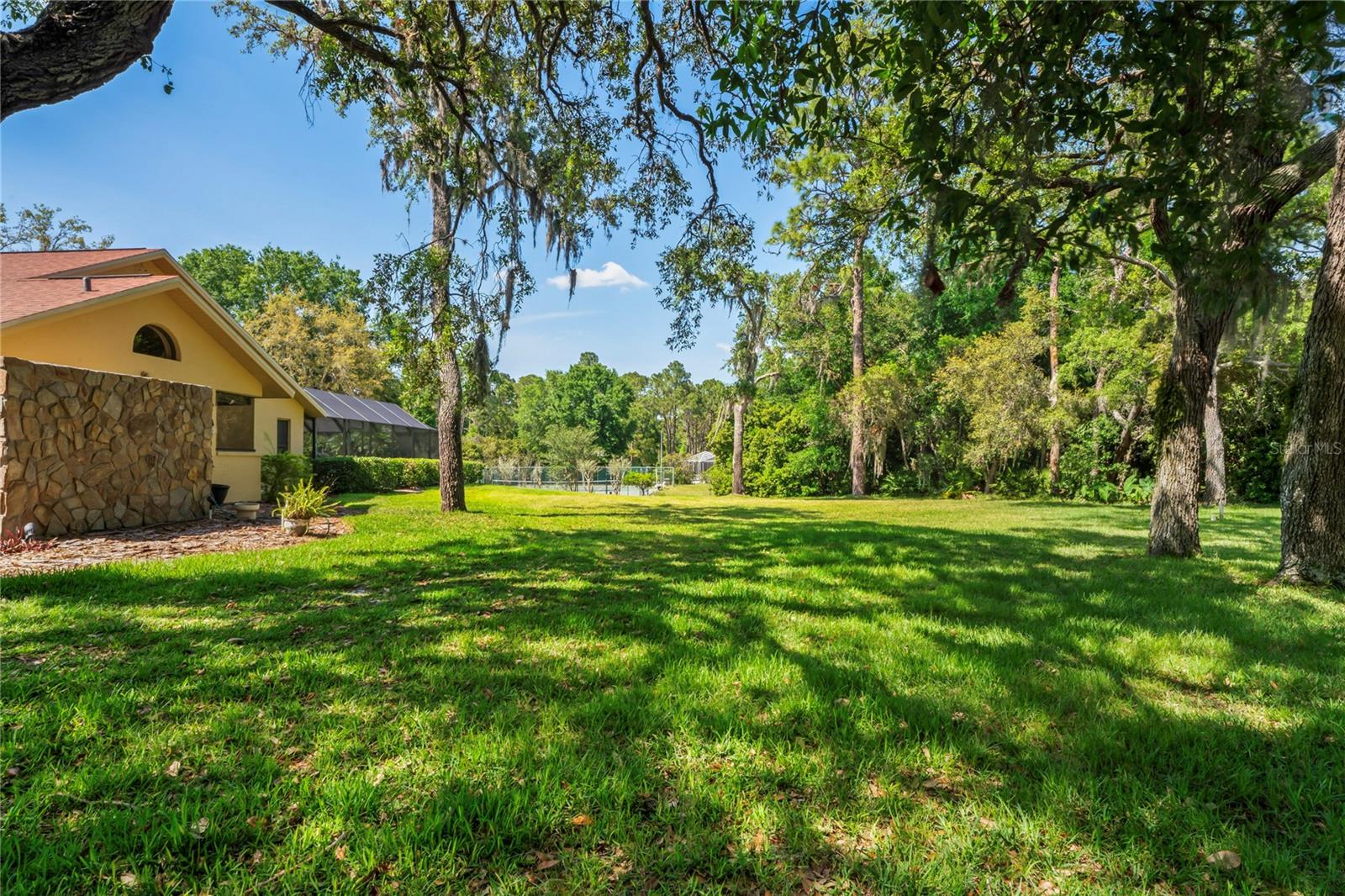Image 86 of 99 For 7353 Dogwood Crescent