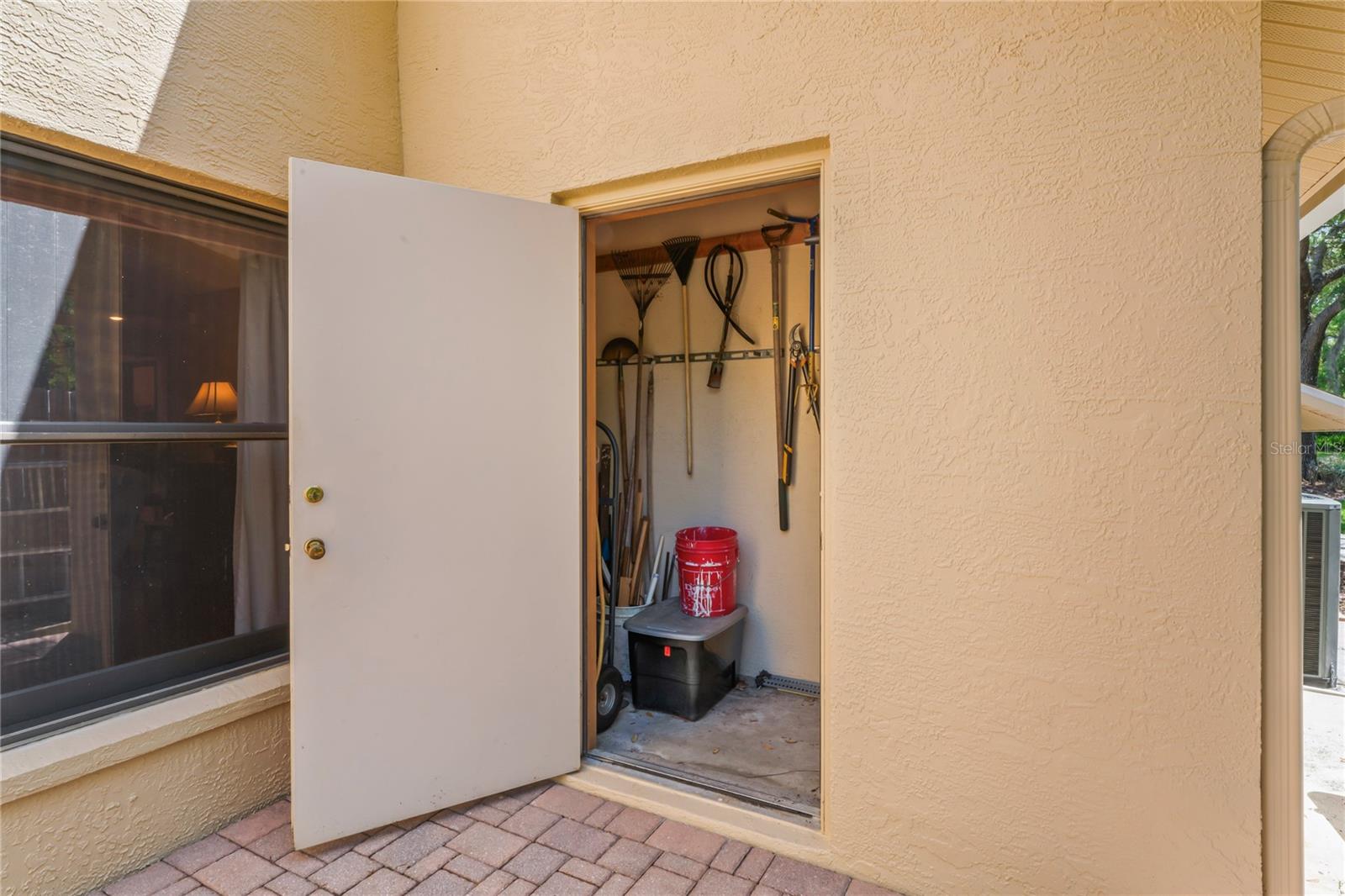 Image 89 of 99 For 7353 Dogwood Crescent