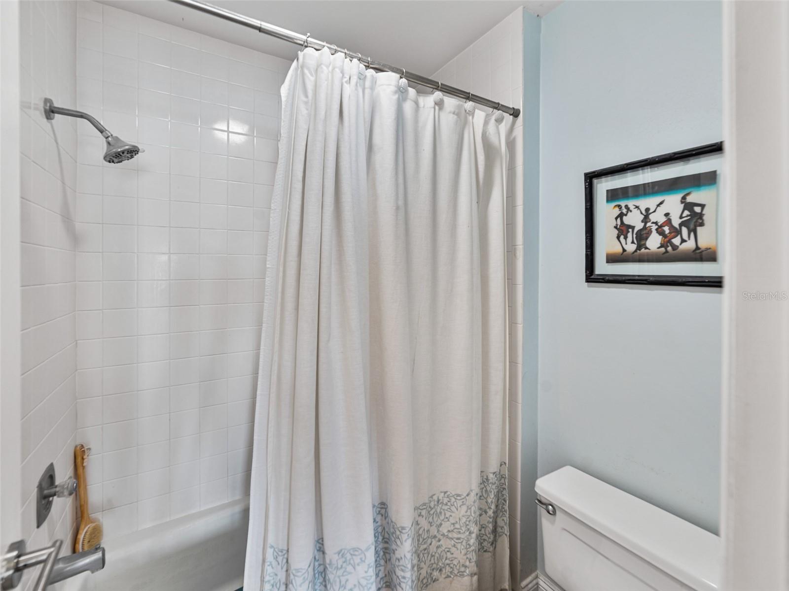 Image 22 of 39 For 7500 Sunshine Skyway Lane S 201