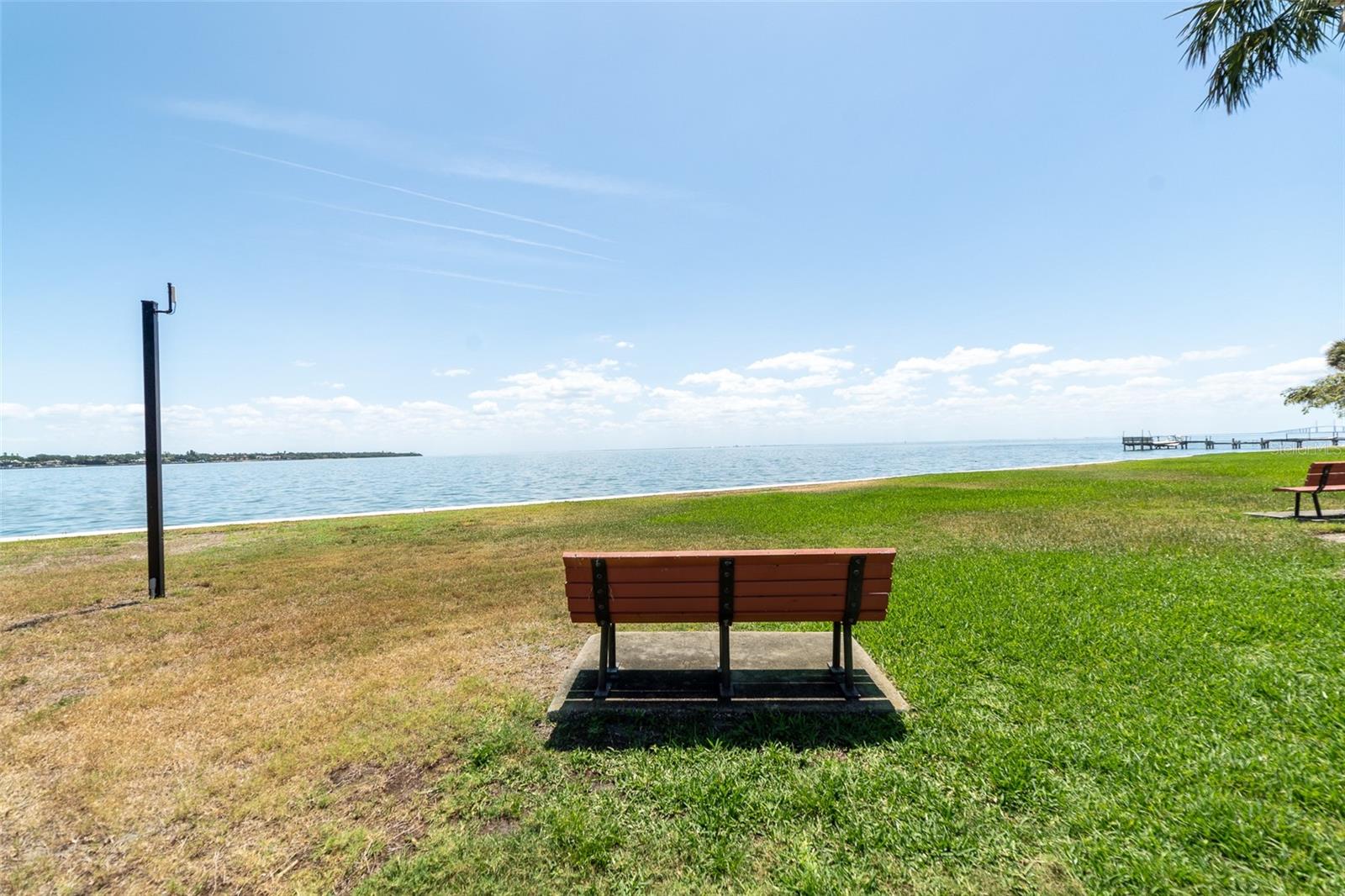 Image 33 of 39 For 7500 Sunshine Skyway Lane S 201