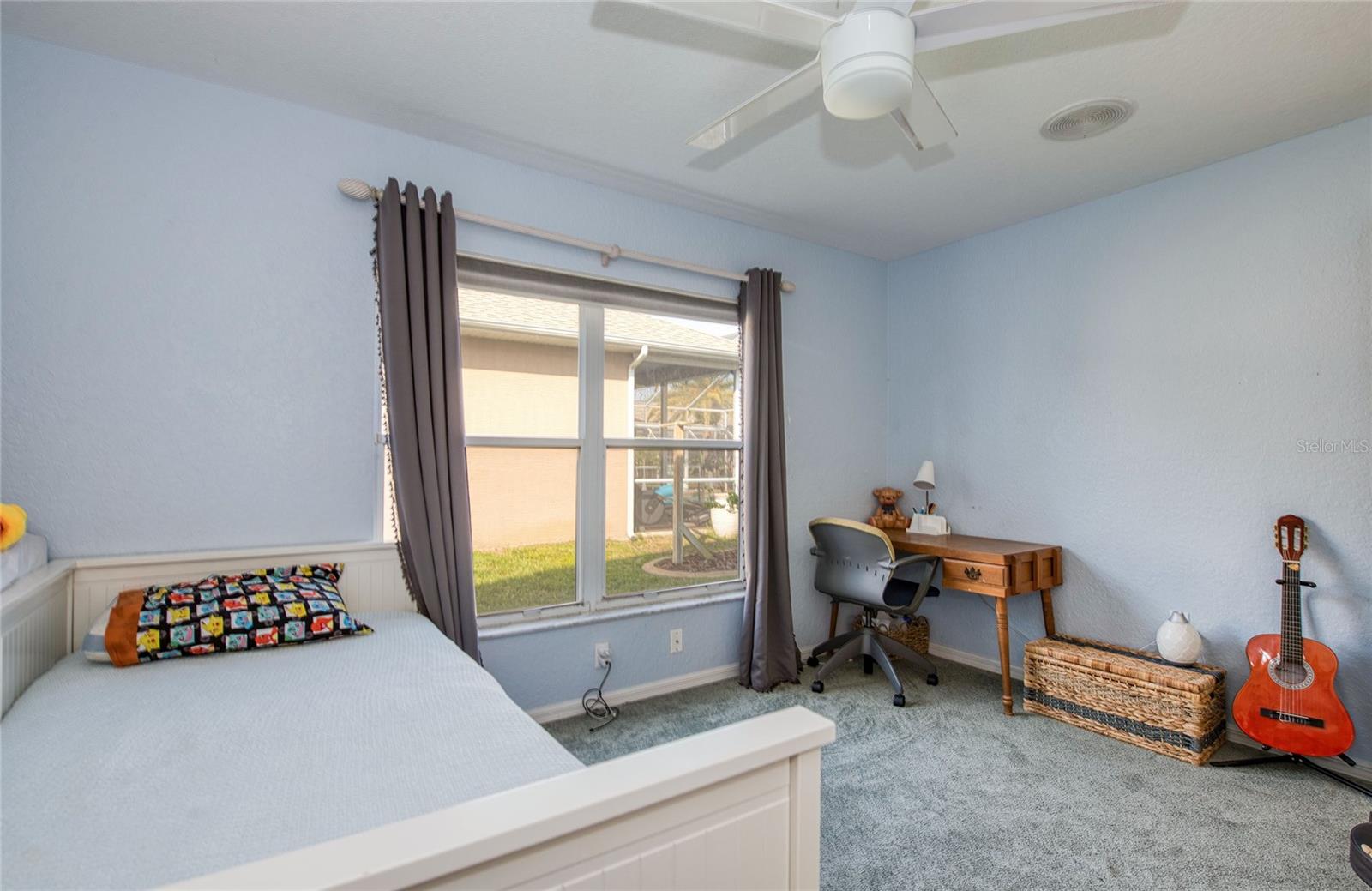 Listing photo id 23 for 8529 Regal Lane