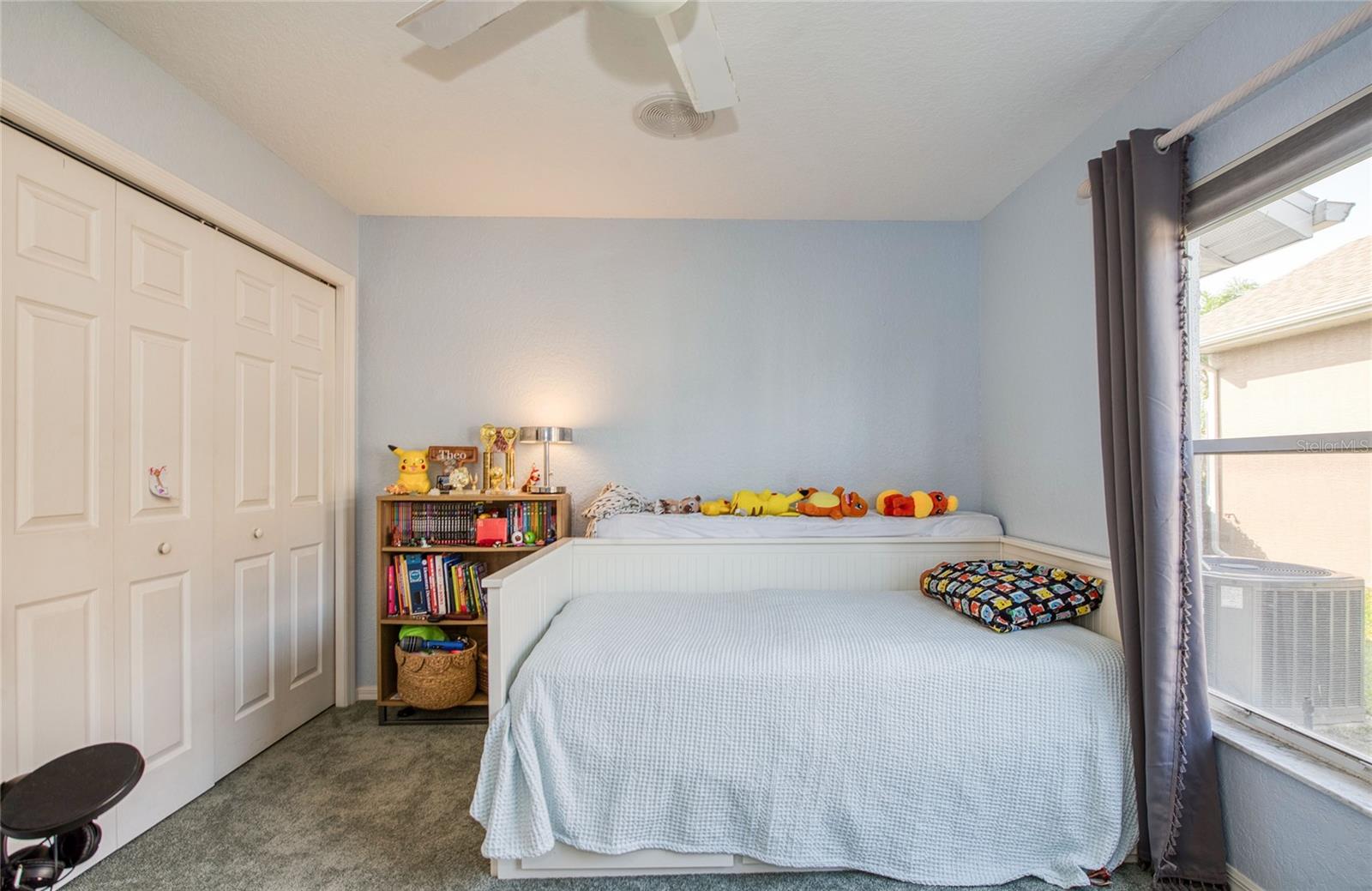 Listing photo id 24 for 8529 Regal Lane