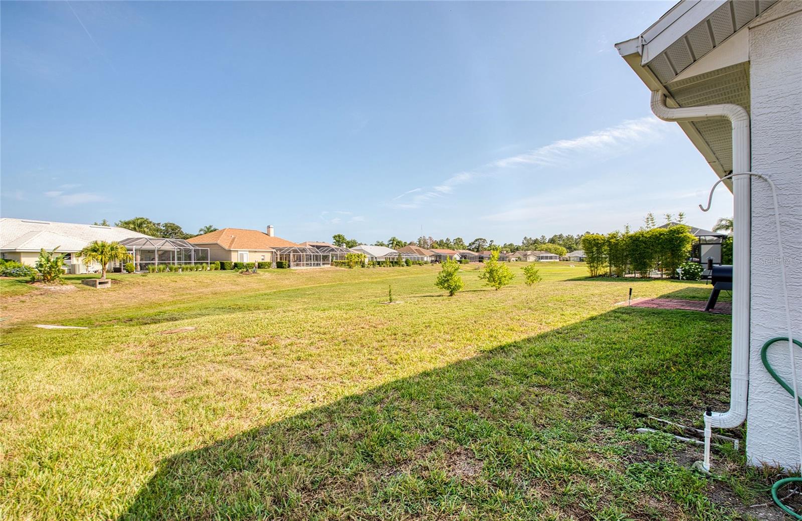 Listing photo id 31 for 8529 Regal Lane