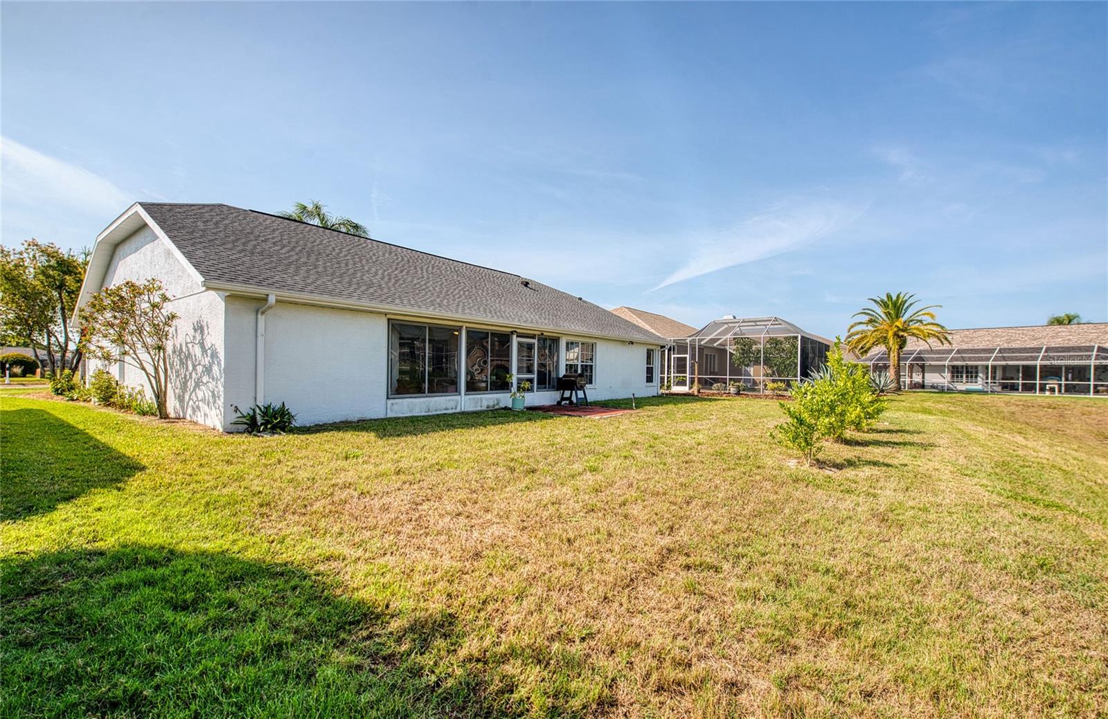 Listing photo id 33 for 8529 Regal Lane