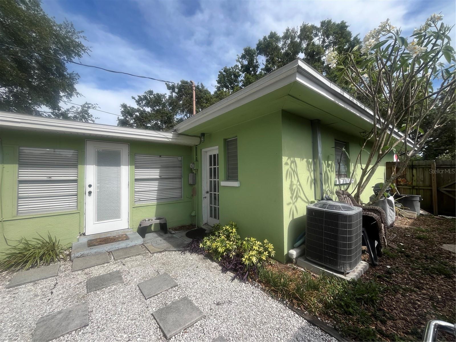 Image 12 of 25 For 1504 Orange Street