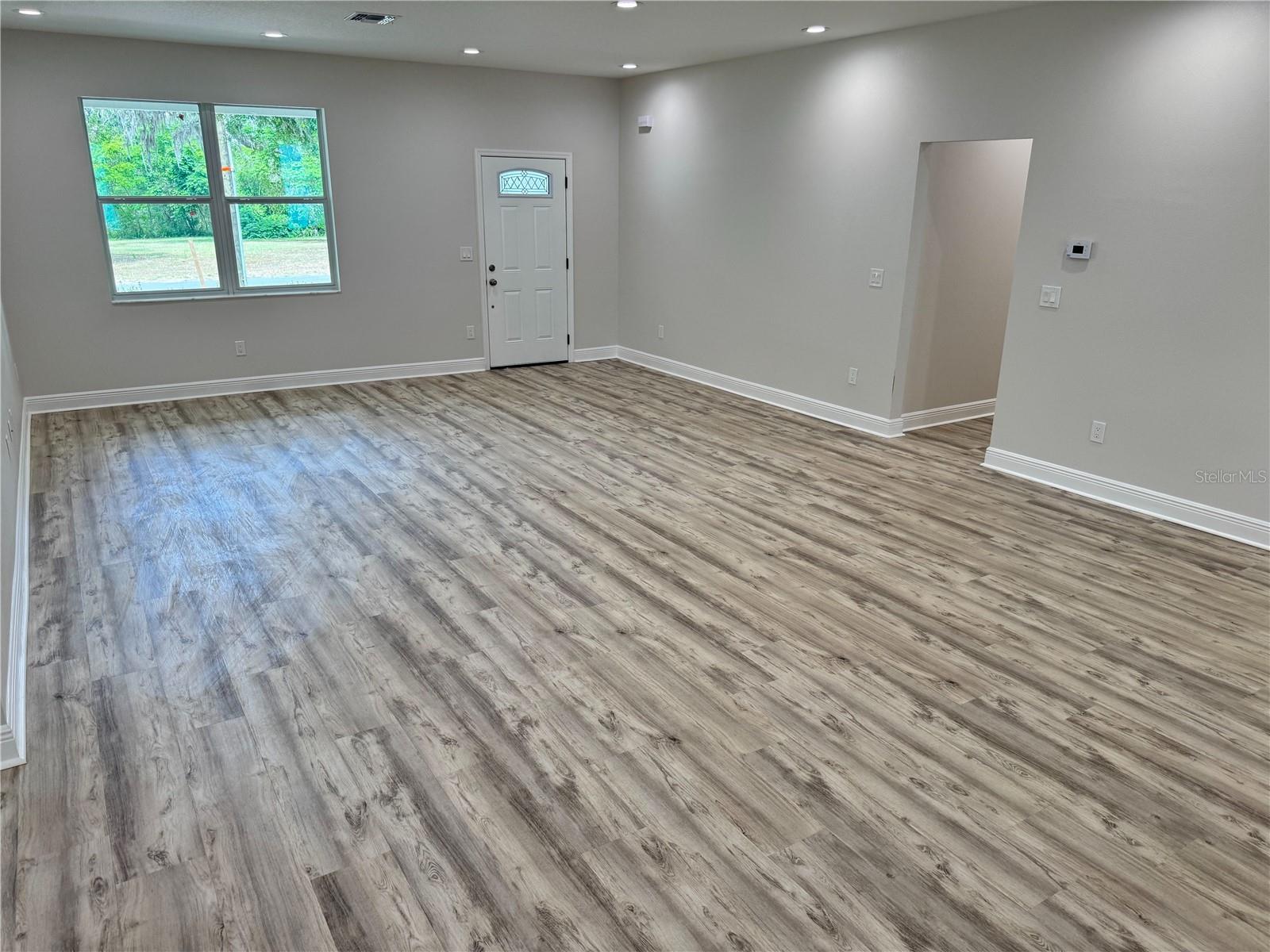 Image 29 of 73 For 13532 14th Street