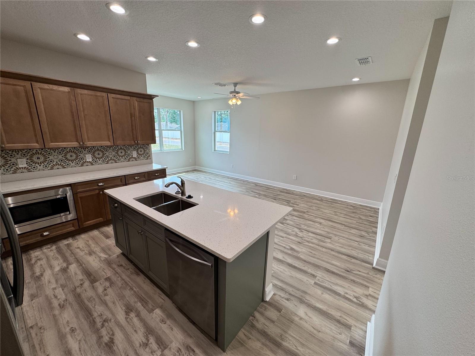 Image 30 of 73 For 13532 14th Street