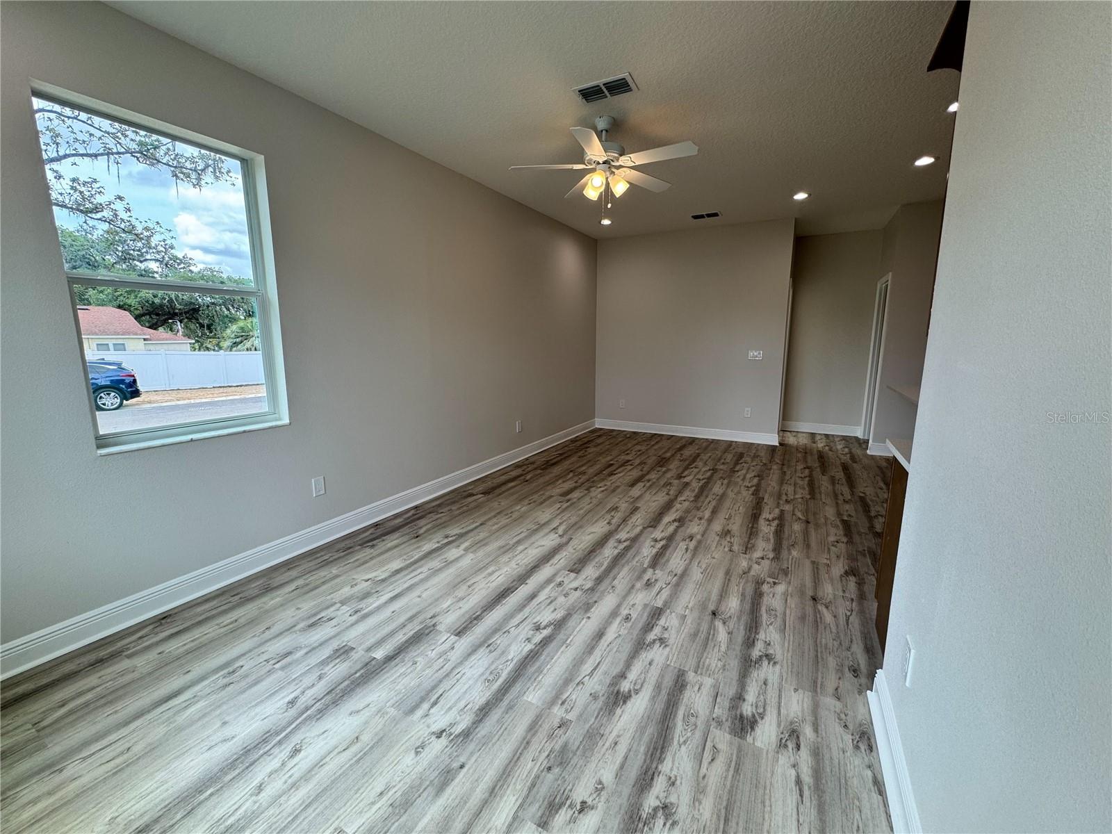 Image 36 of 73 For 13532 14th Street