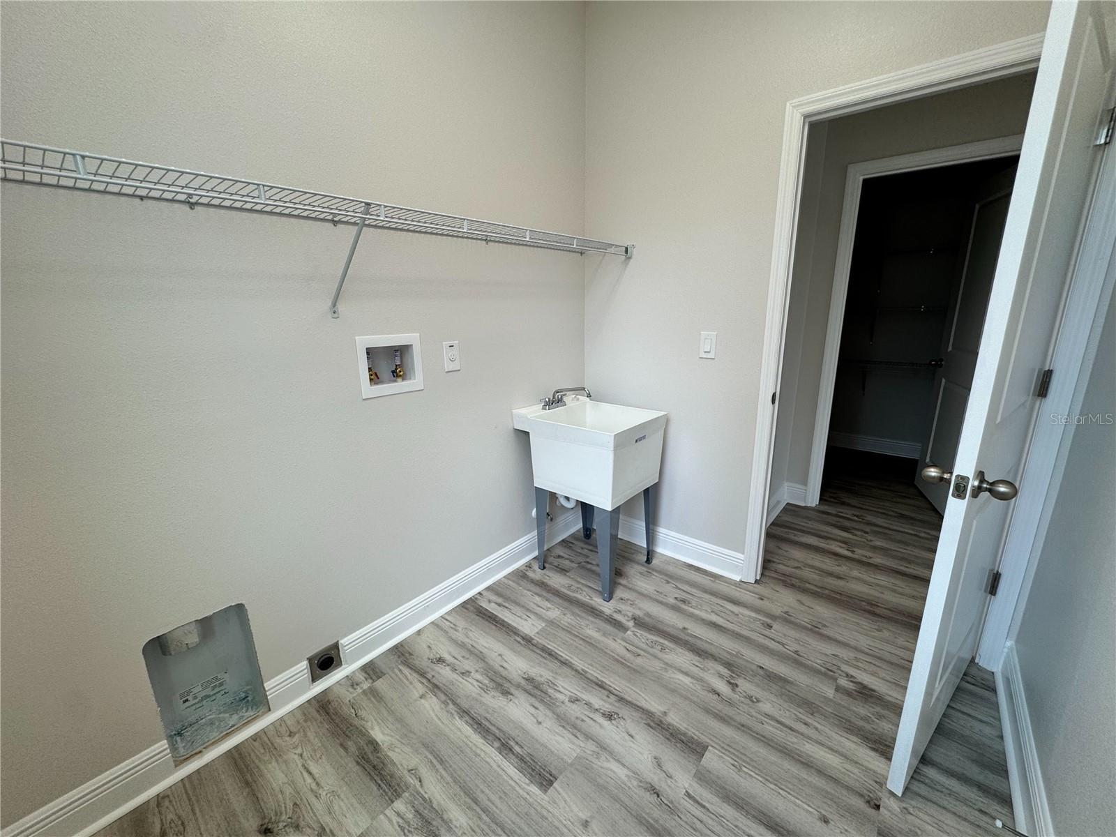 Image 45 of 73 For 13532 14th Street