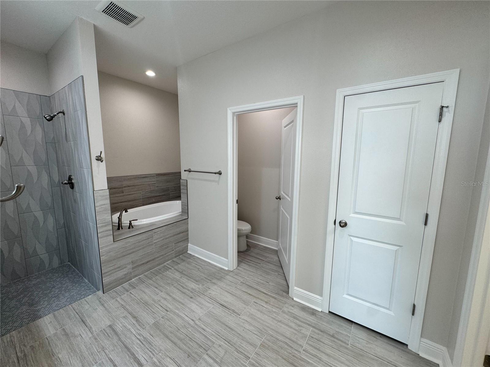 Image 61 of 73 For 13532 14th Street