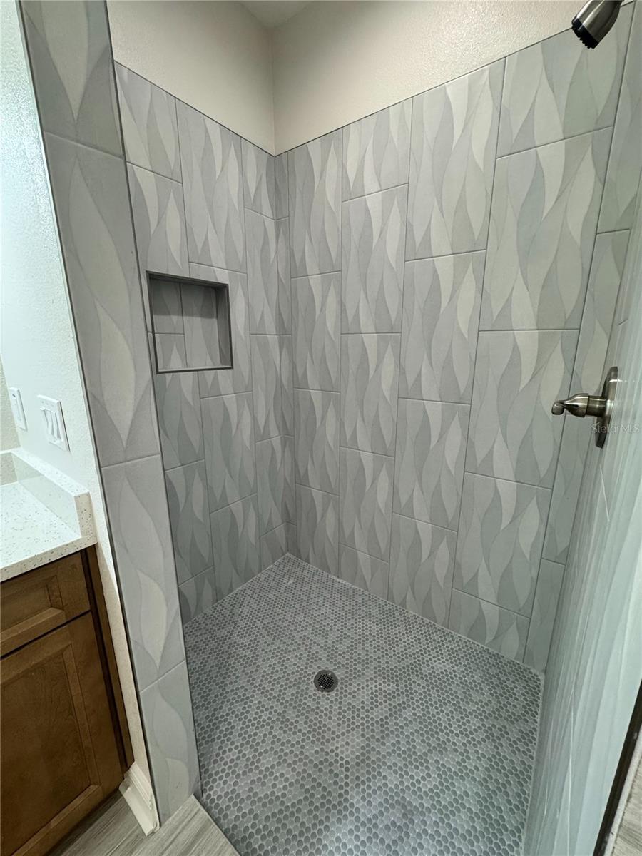 Image 63 of 73 For 13532 14th Street