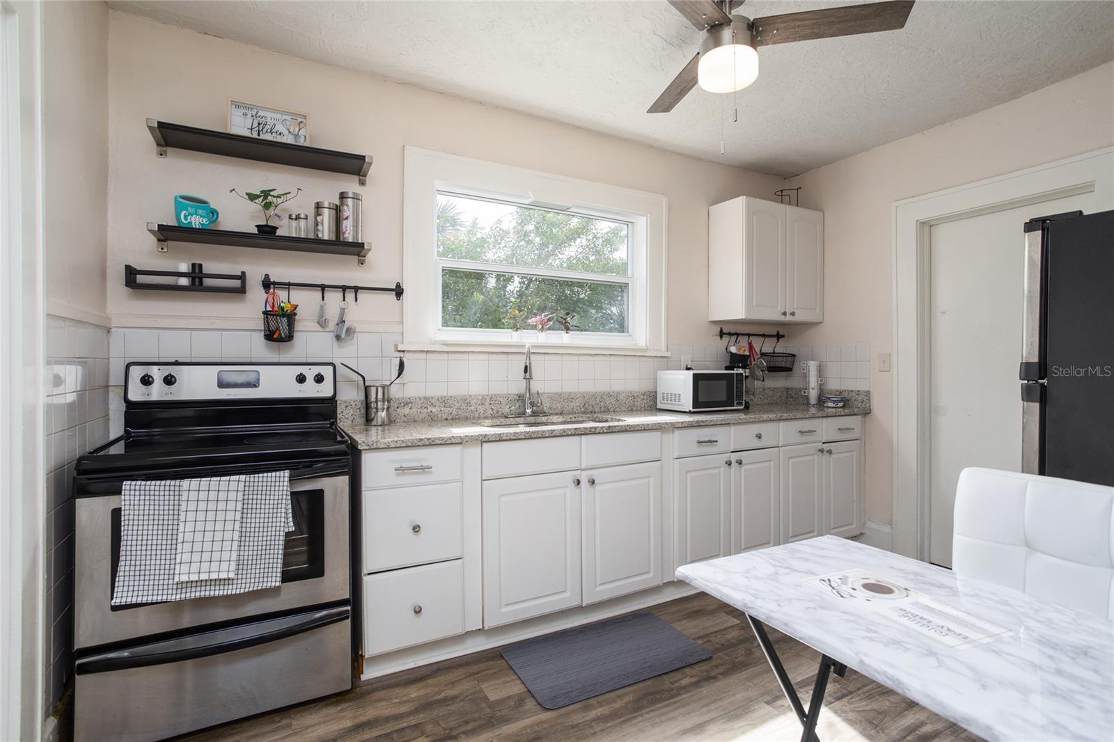 Image 16 of 34 For 119 48th Street N