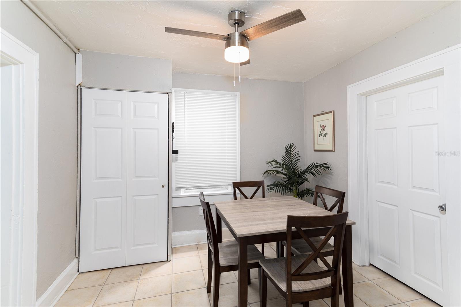 Image 6 of 34 For 119 48th Street N