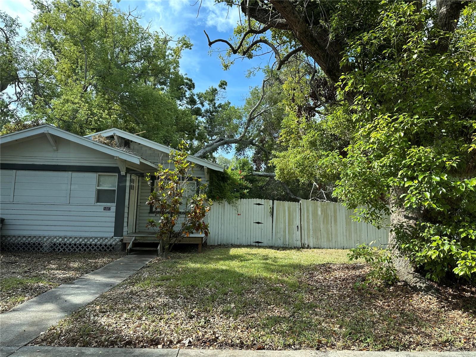 Details for 1007 Jones Street, CLEARWATER, FL 33755