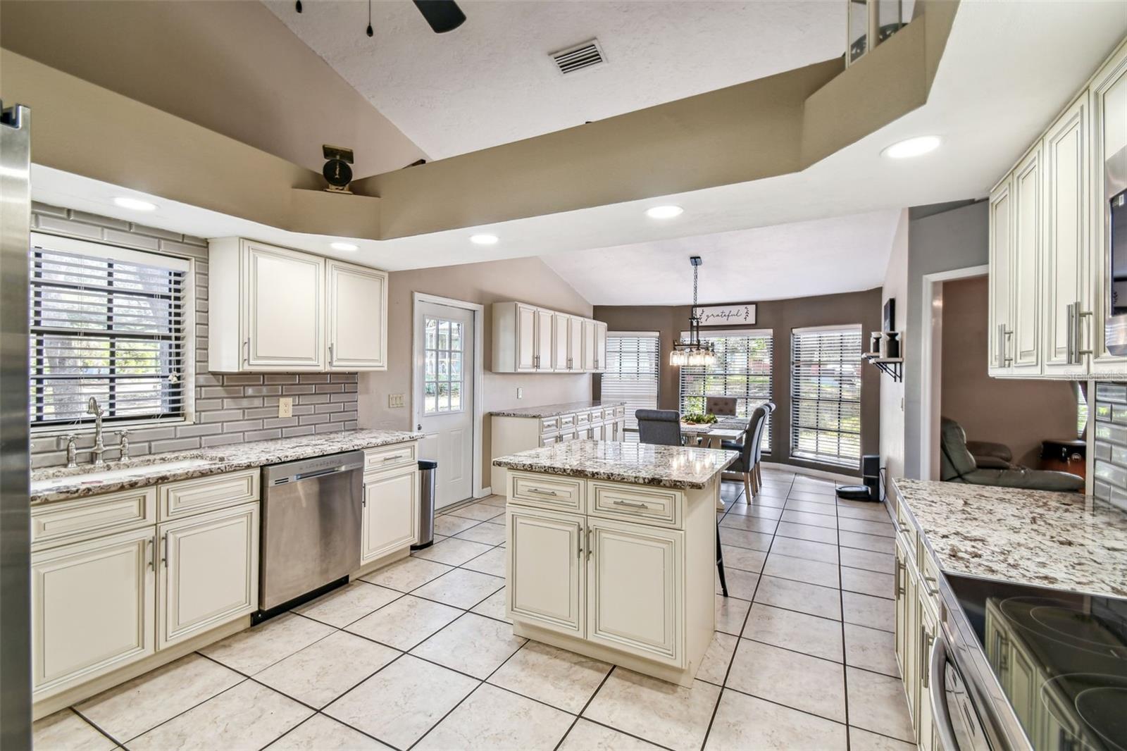 Image 13 of 50 For 4346 Thomas Wood Ln E