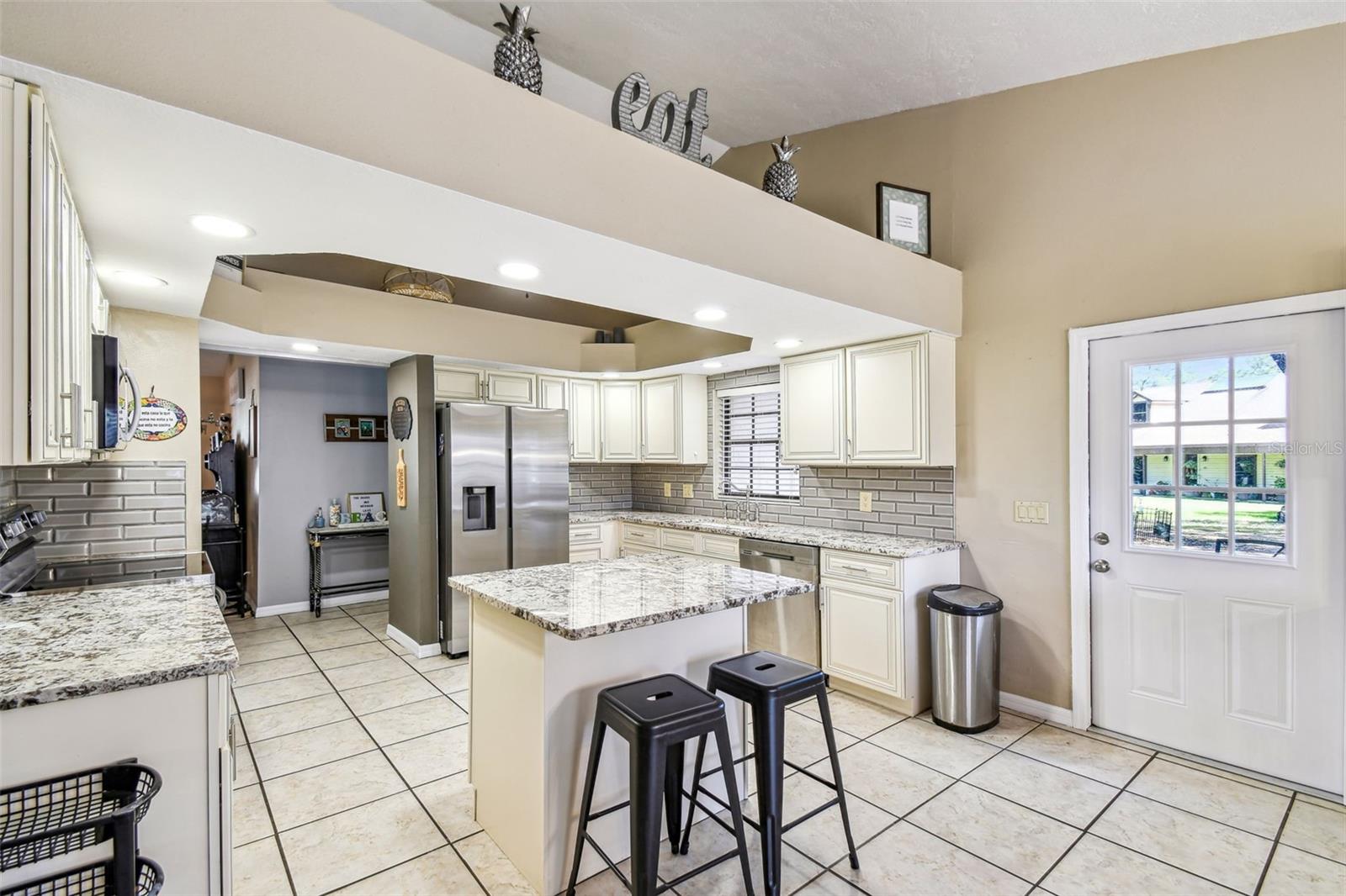 Image 17 of 50 For 4346 Thomas Wood Ln E