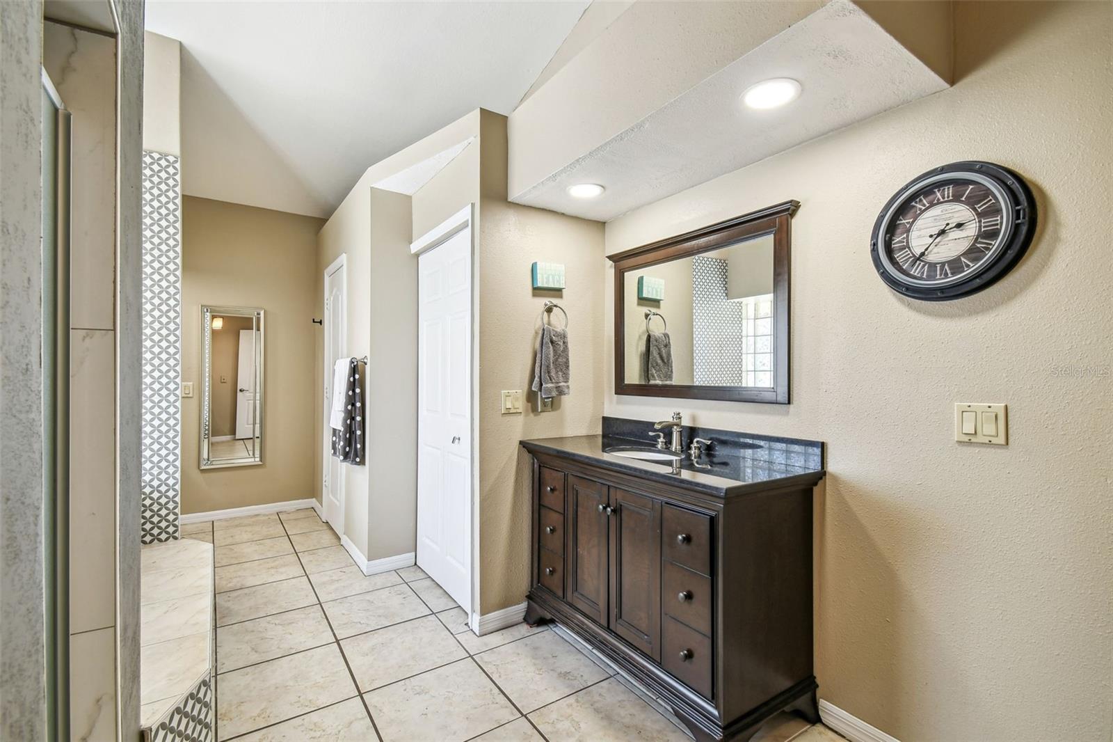 Image 40 of 50 For 4346 Thomas Wood Ln E