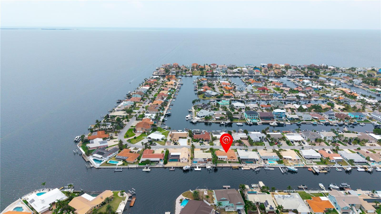 Listing photo id 47 for 5008 Southshore Drive