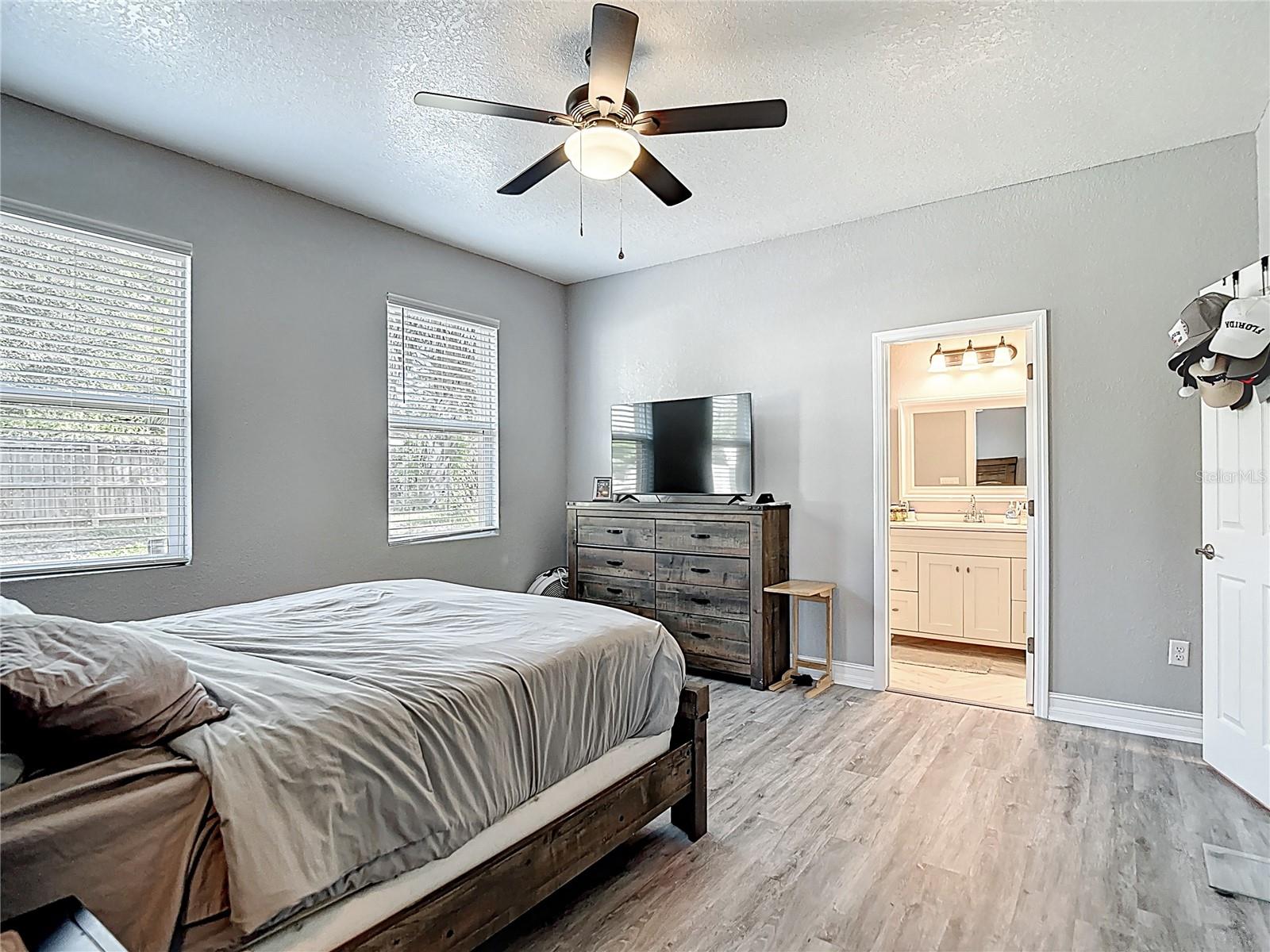Image 12 of 22 For 7208 Westinghouse Avenue