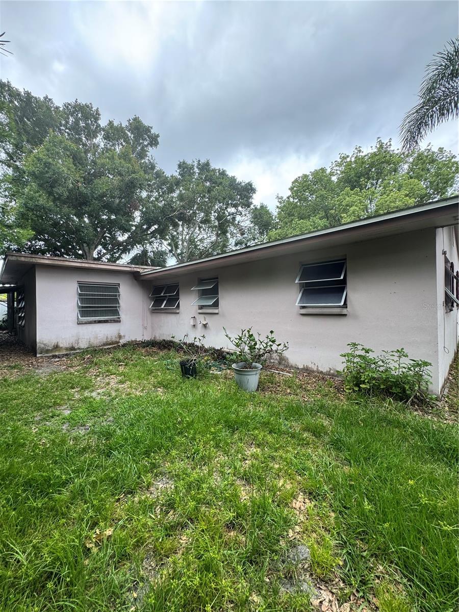 Image 5 of 25 For 977 Gershwin Drive