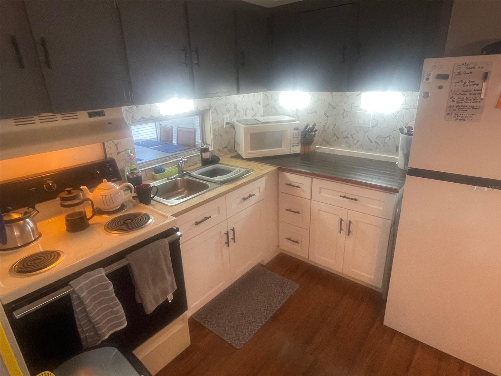 Image 4 of 15 For 1100 Curlew Road 194