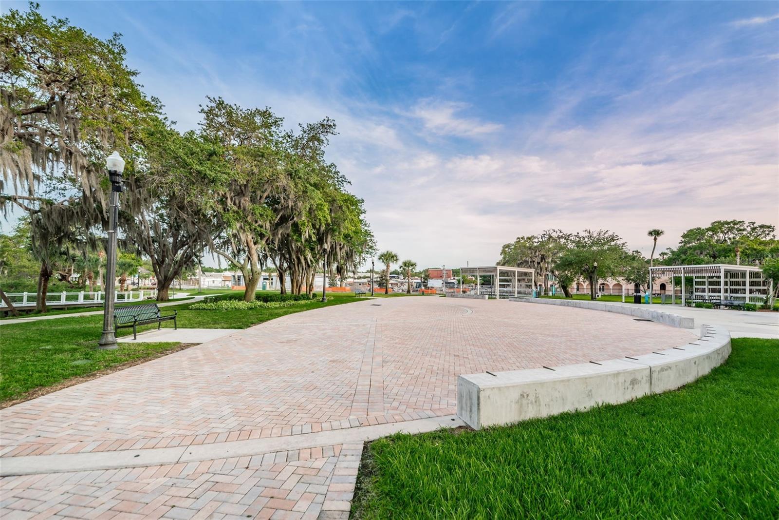 Image 12 of 43 For 5964 Central Avenue