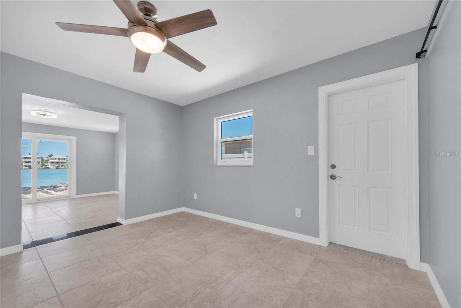 Image 22 of 51 For 9020 Gulf Boulevard