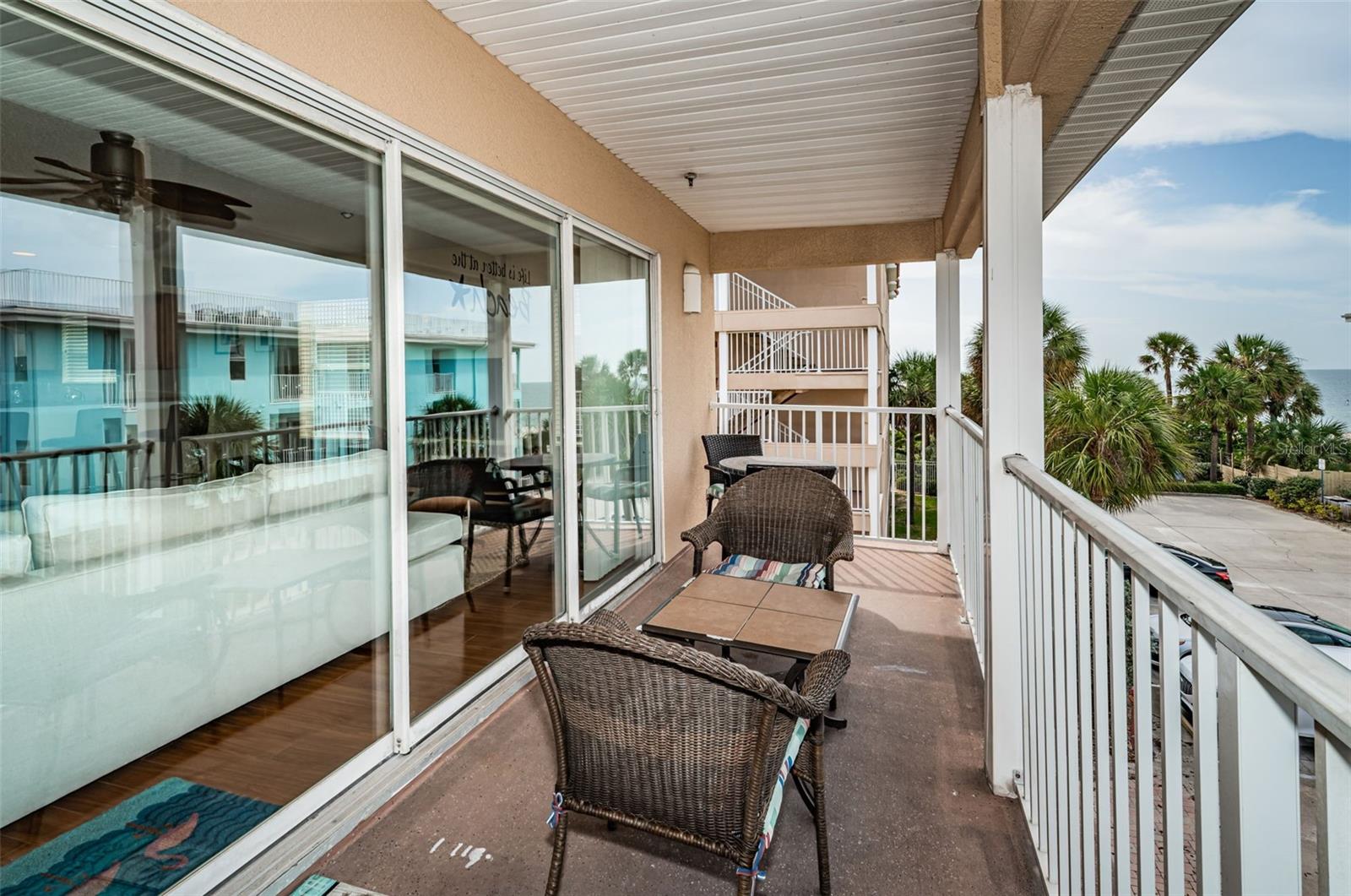 Image 15 of 68 For 1912 Gulf Boulevard 305