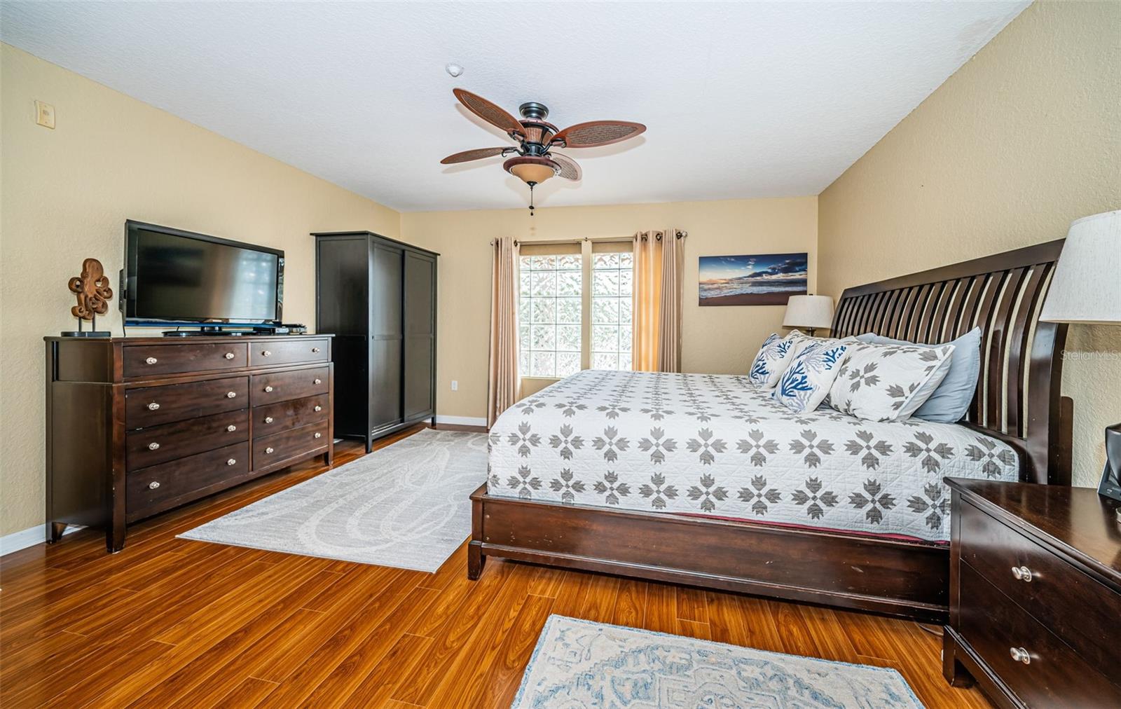 Image 35 of 68 For 1912 Gulf Boulevard 305