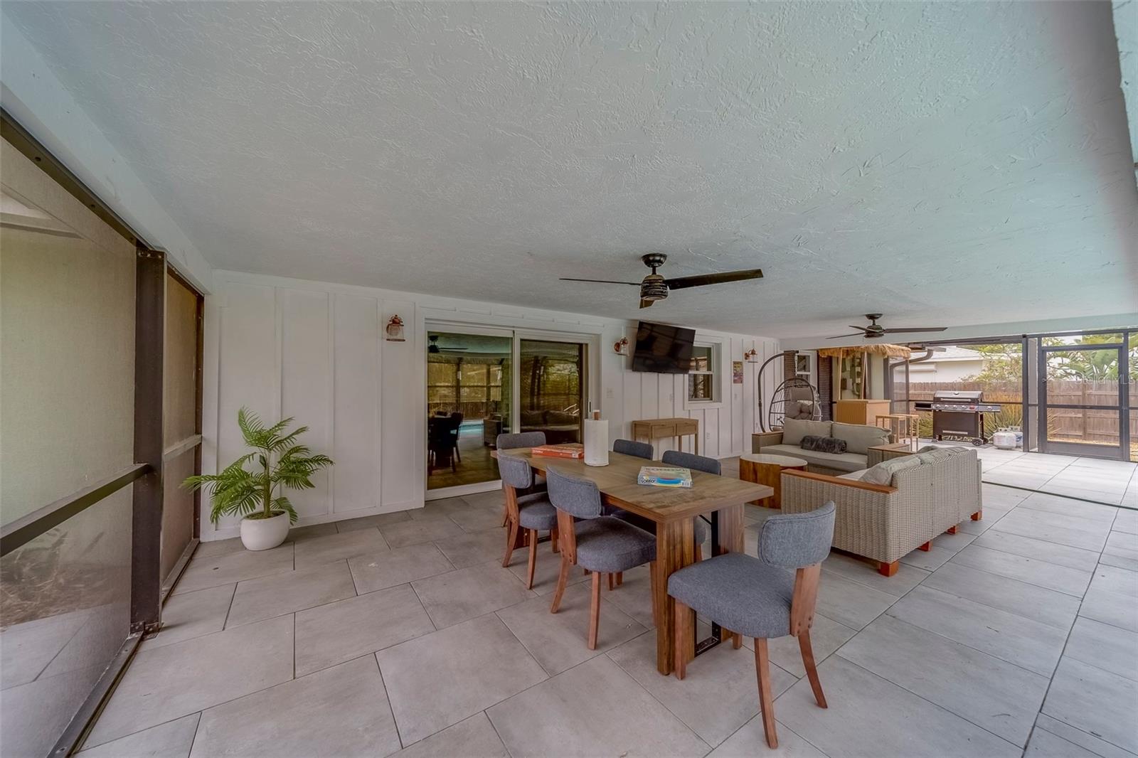 Image 41 of 77 For 1450 Palmetto Street