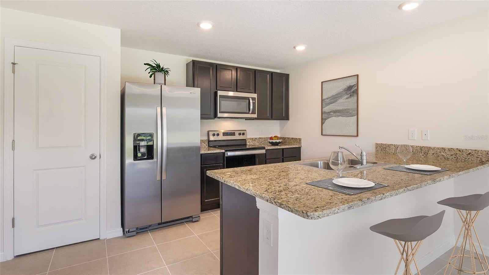 Image 3 of 12 For 7724 Wheat Stone Drive