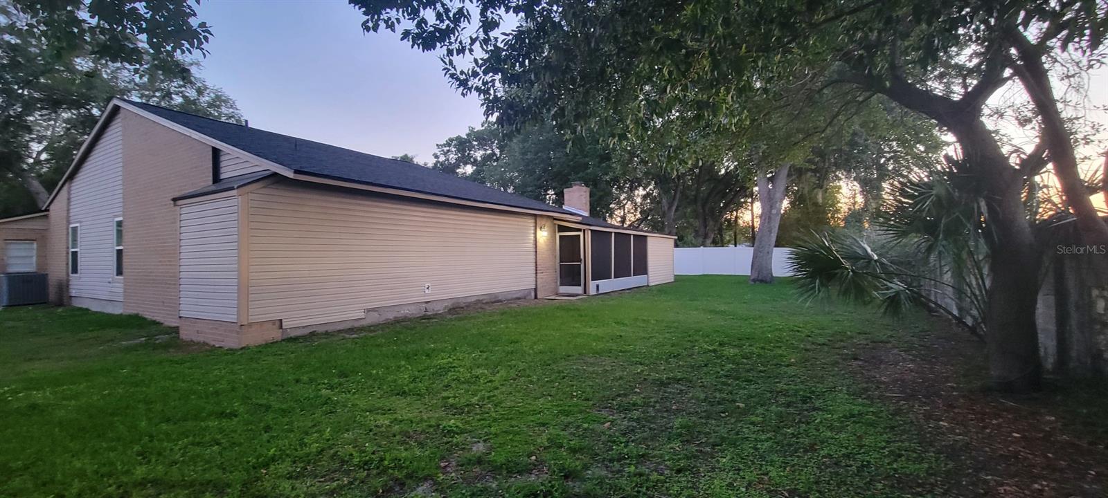 Image 2 of 36 For 1524 New Jersey Oaks Court