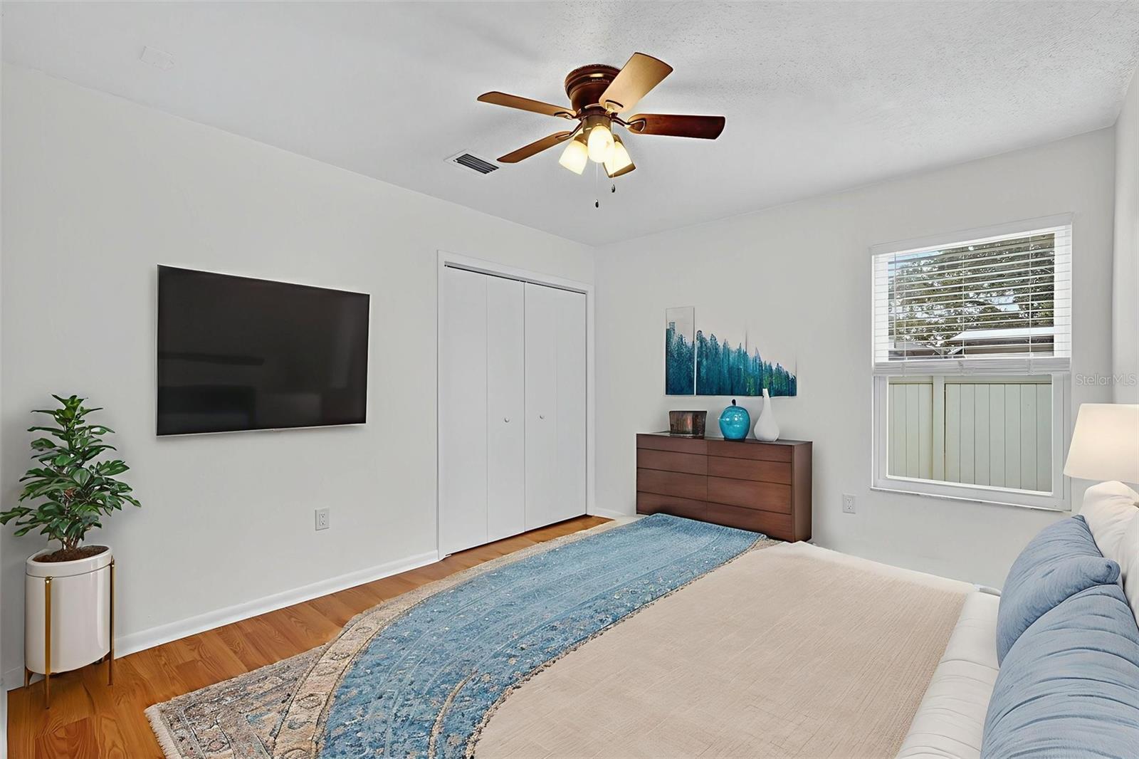 Image 40 of 59 For 1524 New Jersey Oaks Court
