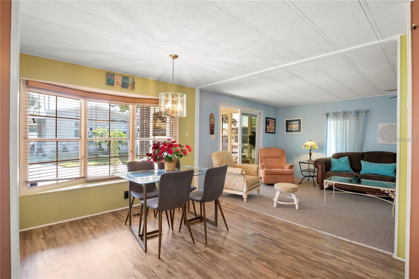 Image 7 of 31 For 12501 Ulmerton Road 89