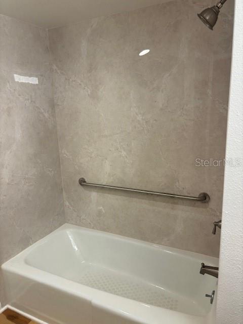Image 3 of 6 For 2581 Countryside Boulevard 2108