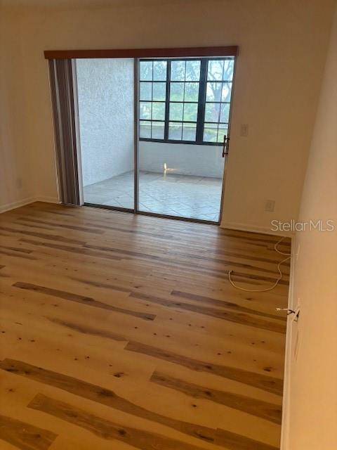 Image 6 of 6 For 2581 Countryside Boulevard 2108