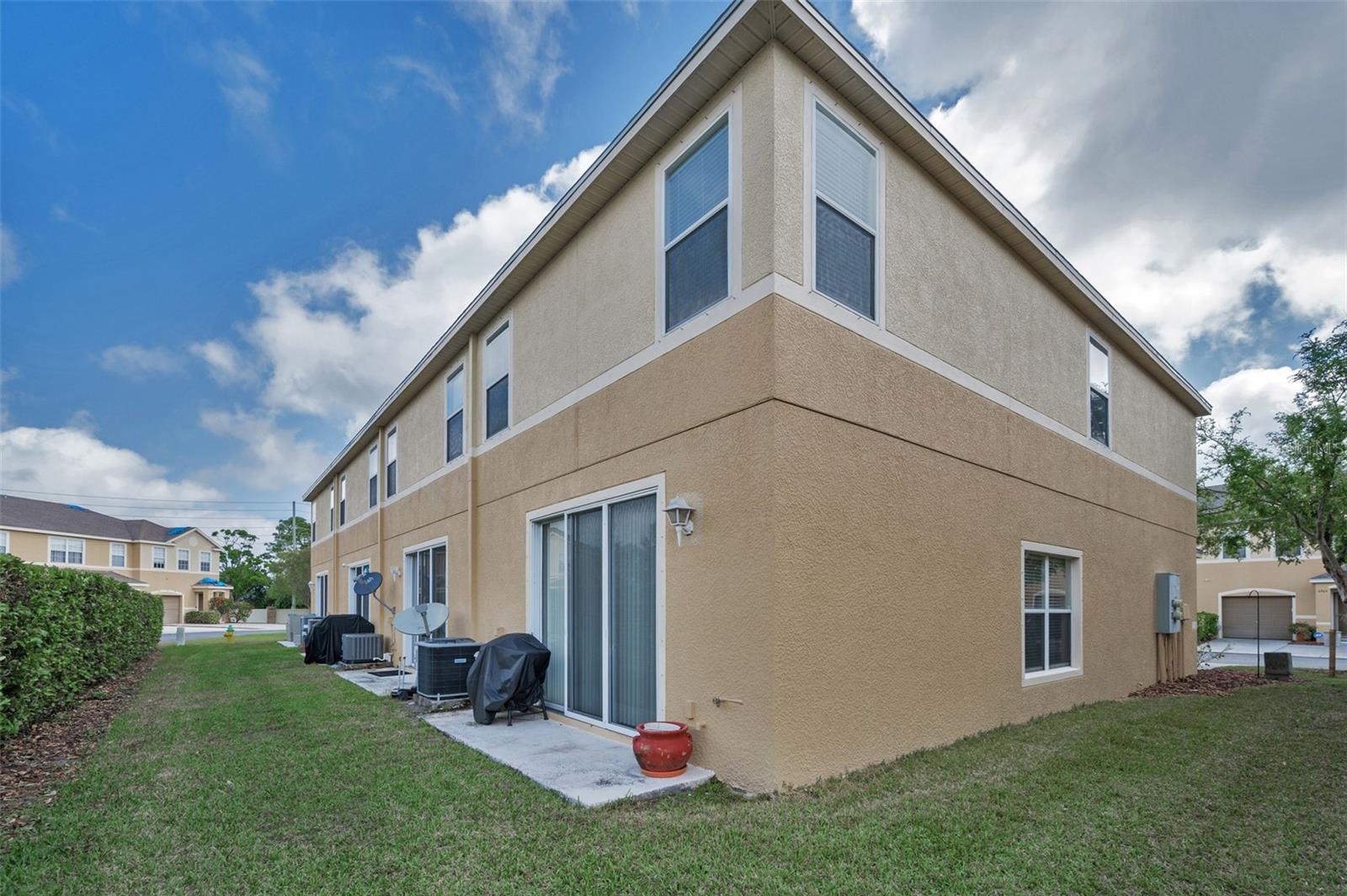 Listing photo id 32 for 6902 47th Lane N