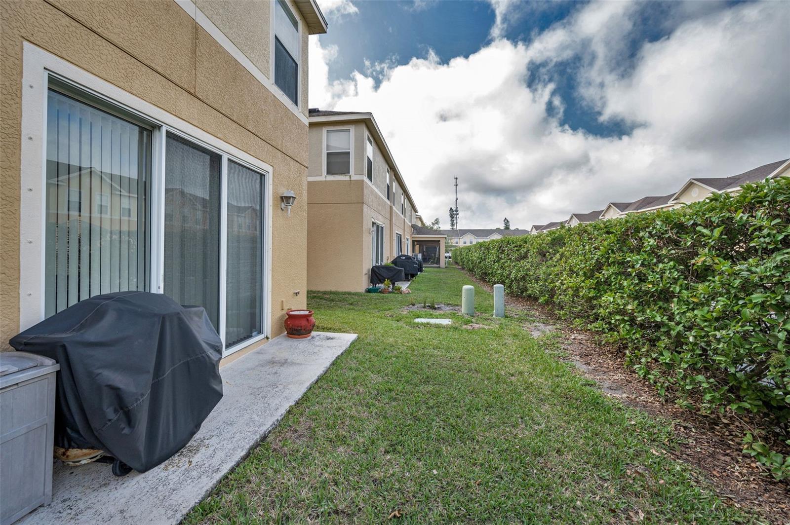 Listing photo id 34 for 6902 47th Lane N
