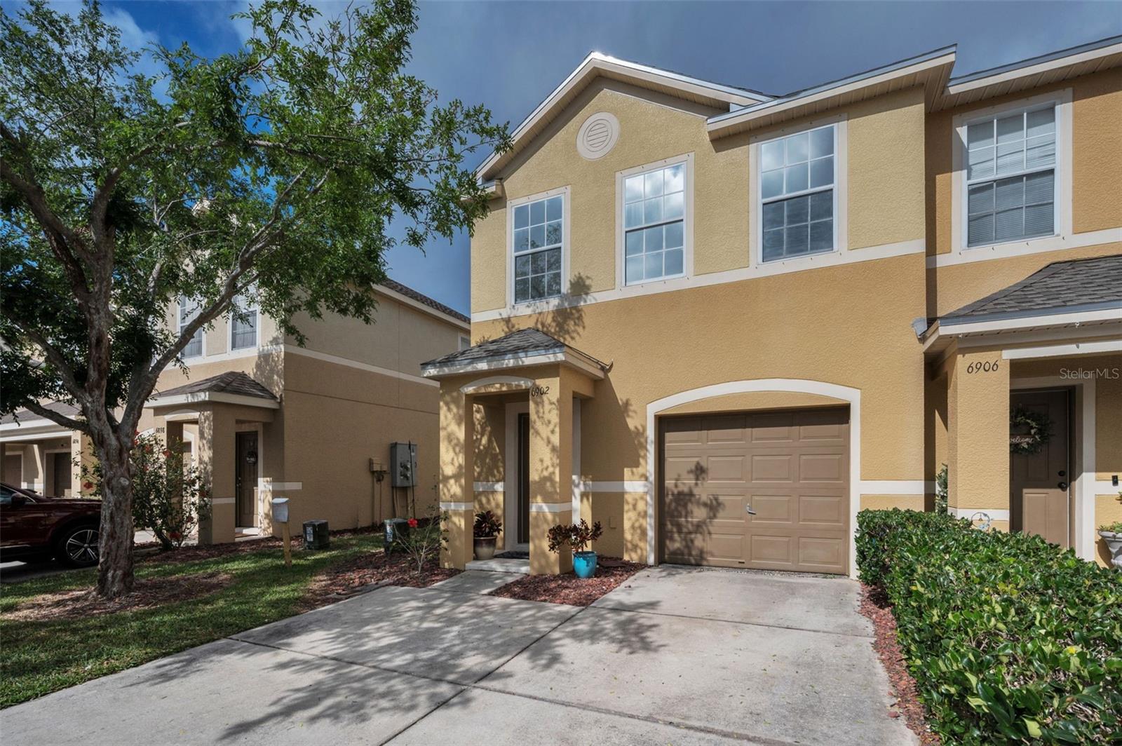 Listing photo id 6 for 6902 47th Lane N