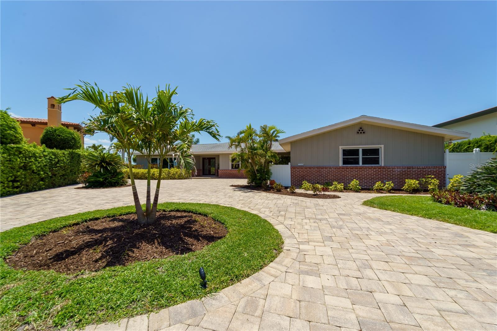 Image 10 of 54 For 2788 70th Avenue S