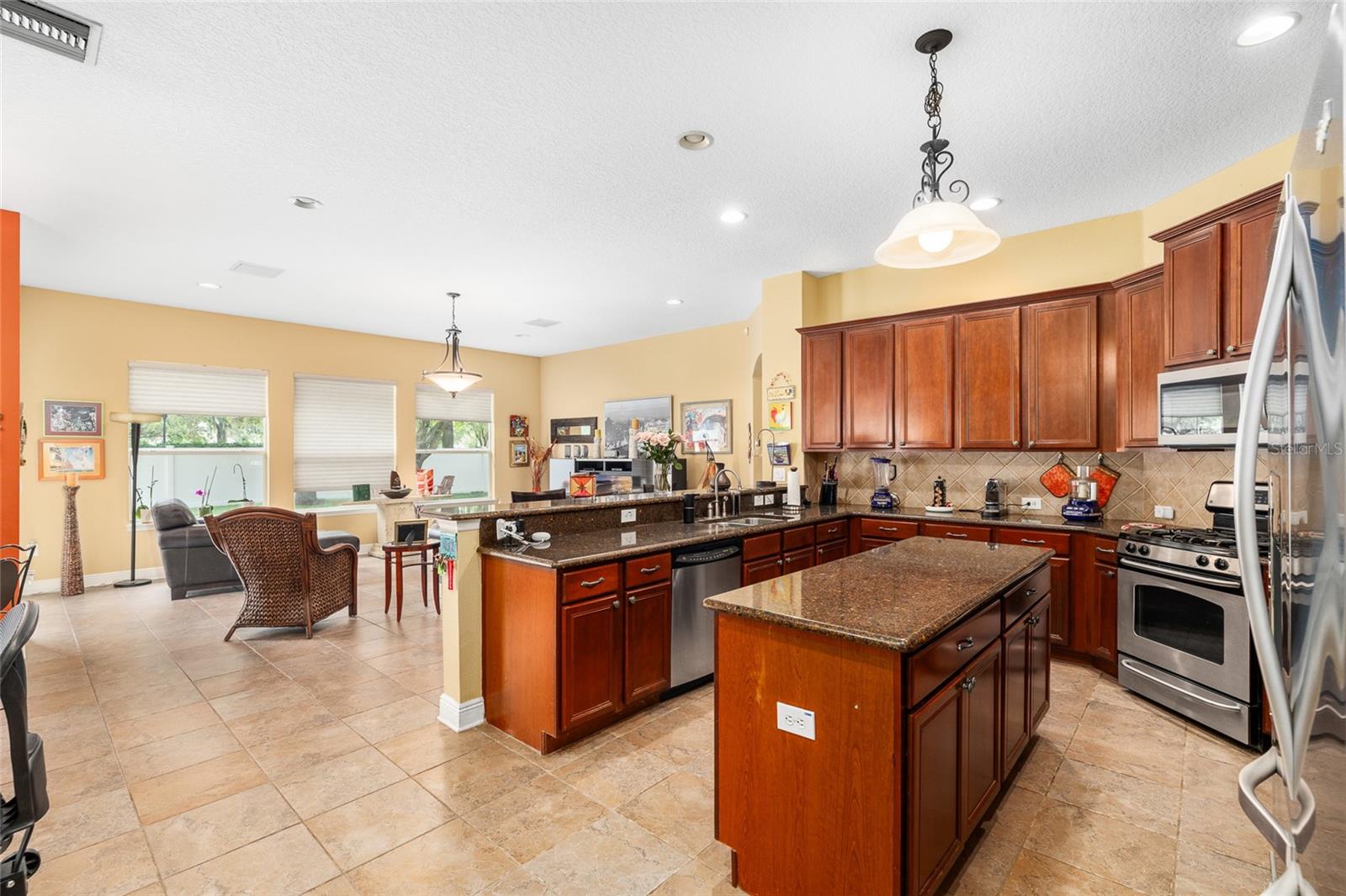 Image 10 of 51 For 11845 Newberry Grove Loop