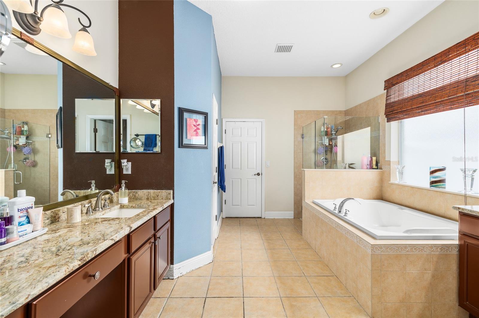 Image 21 of 51 For 11845 Newberry Grove Loop