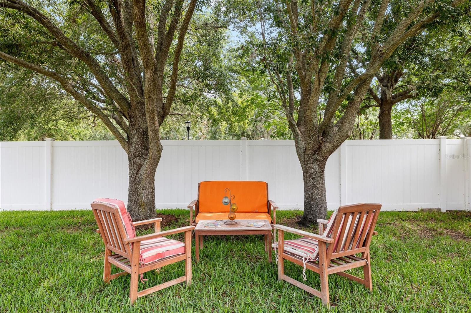 Image 37 of 51 For 11845 Newberry Grove Loop