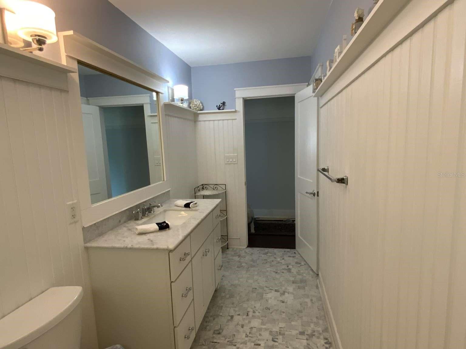 Listing photo id 17 for 209 Rosery Road