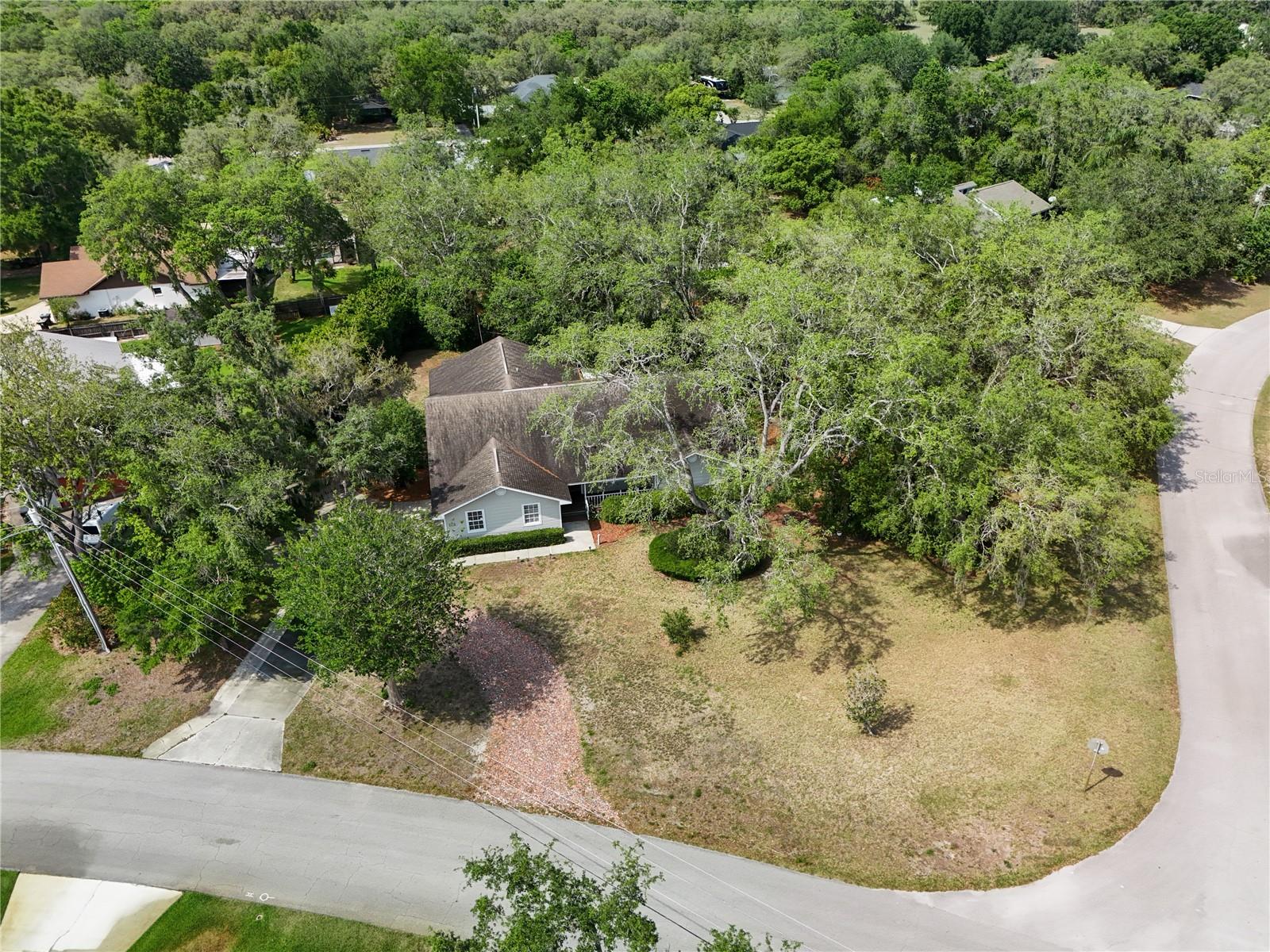 Image 27 of 28 For 994 Country Lake Circle