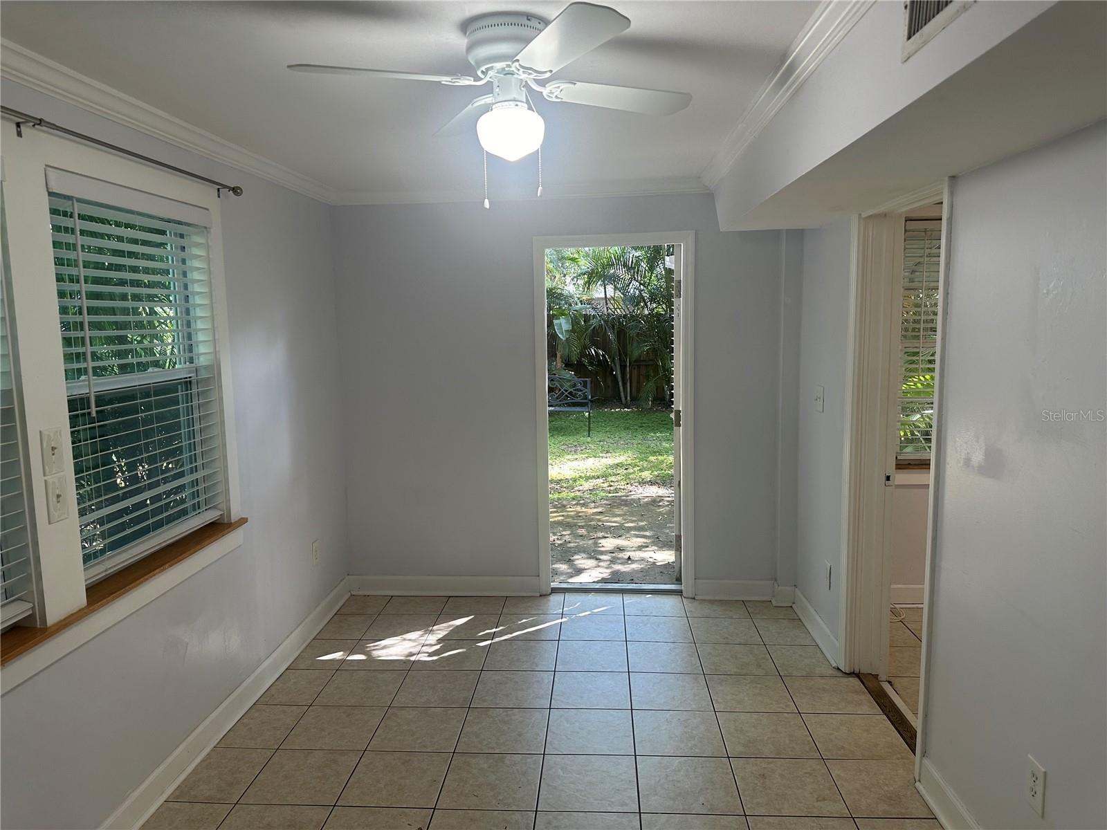 Image 19 of 39 For 122 19 Avenue N